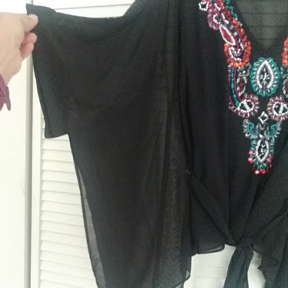 Kyra Black embroidered Boho blouse - Picture 4 of 5